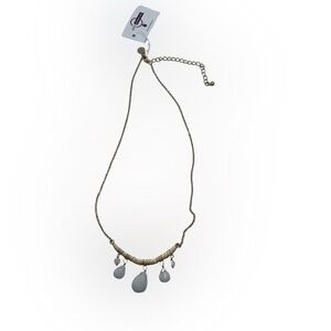 🔥2 FOR $10🔥 
NWT Gold Fashion Necklace